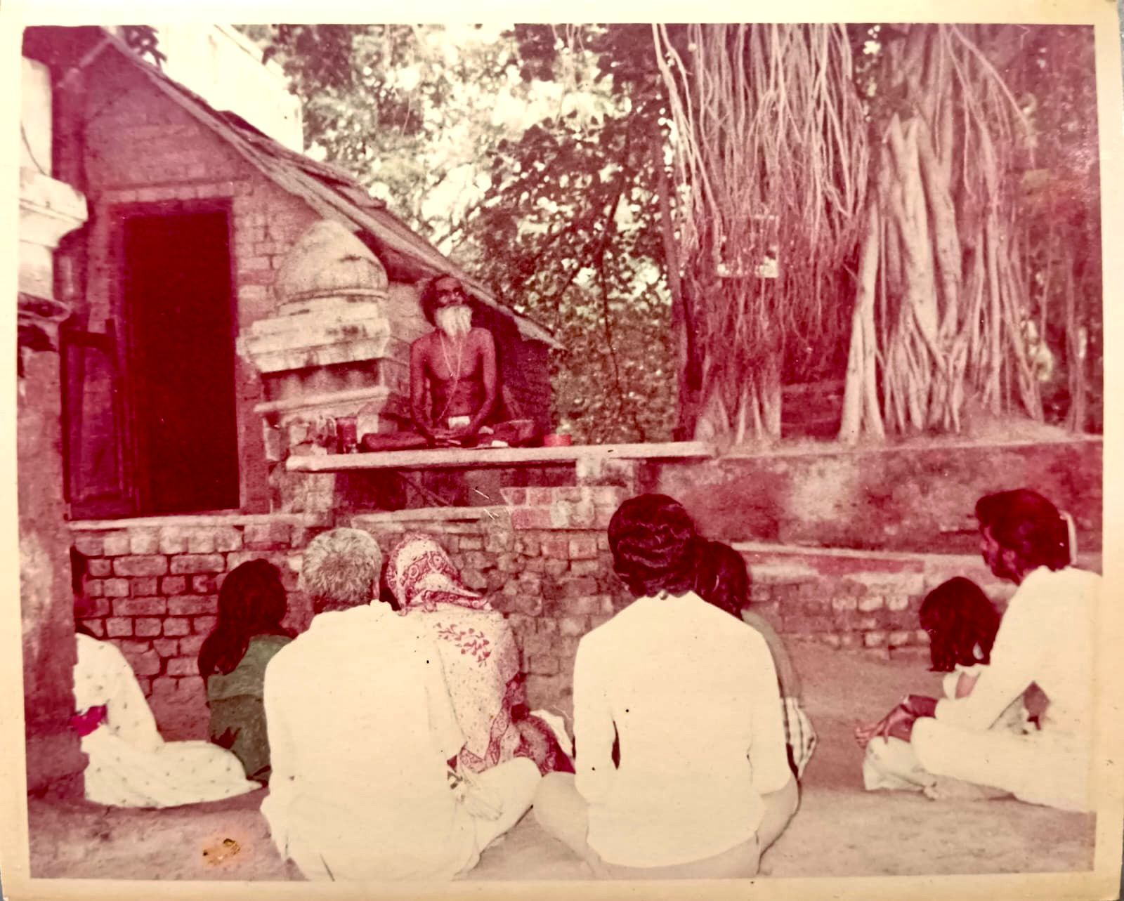 Balkrishna Das playing harmonium at Bansi Bilash